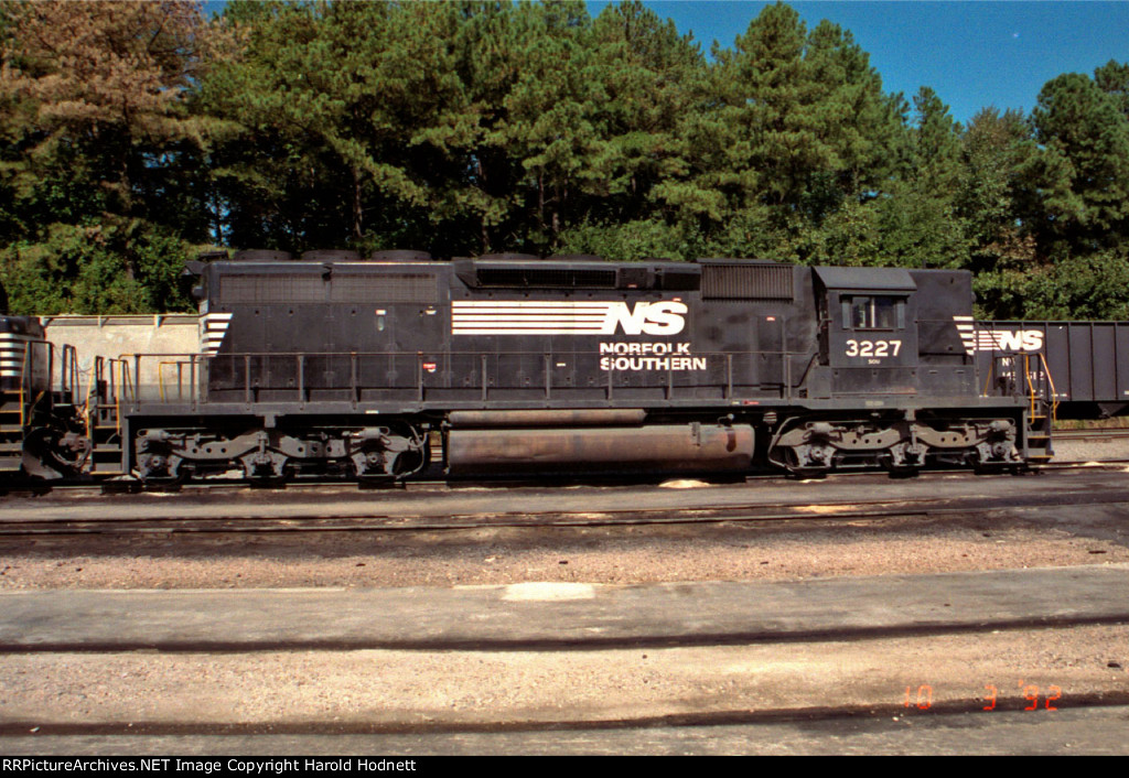 NS 3227